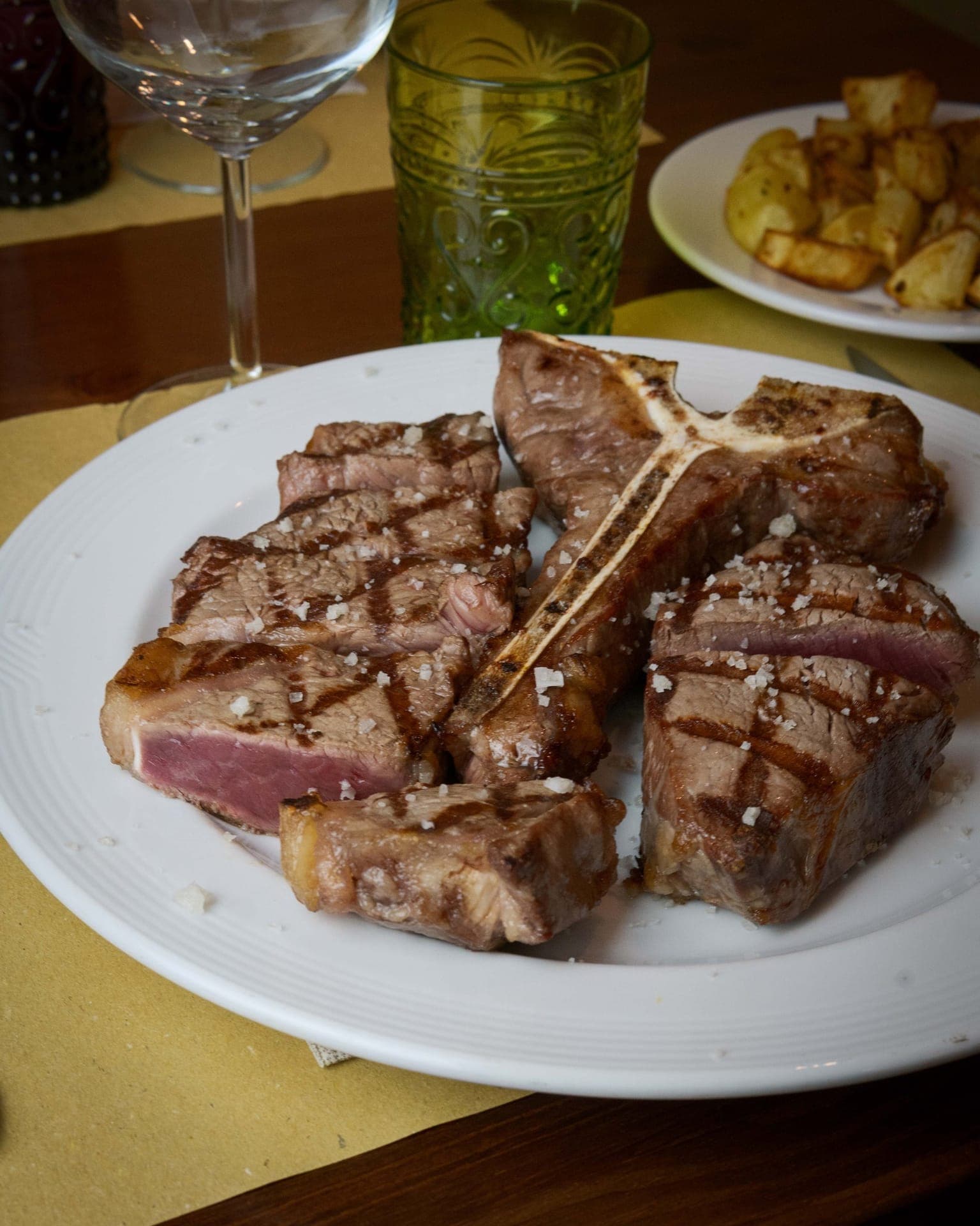 Carne alla Griglia con Patate